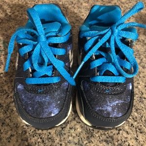 Toddler Nike shoes